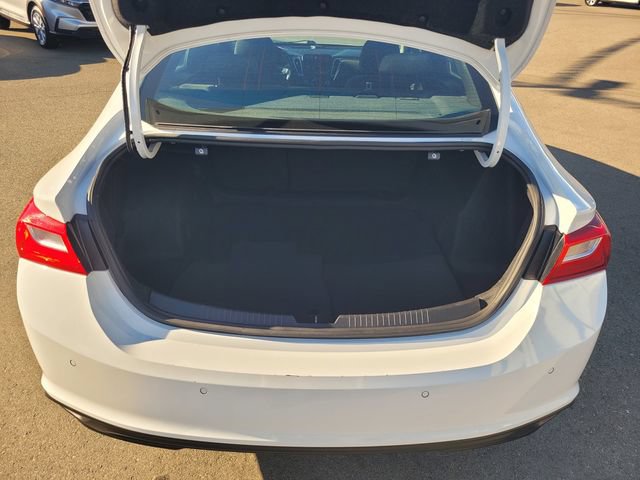 Used 2024 Chevrolet Malibu LT FWD image 11