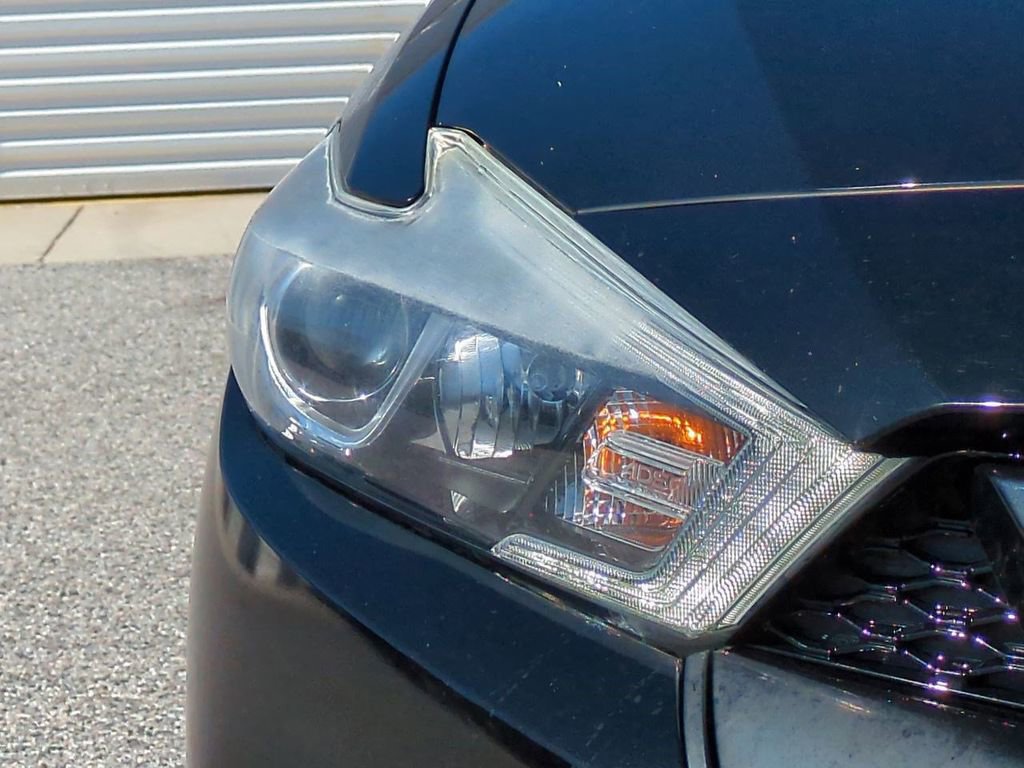 Used 2018 Nissan Maxima 3.5 S image 10