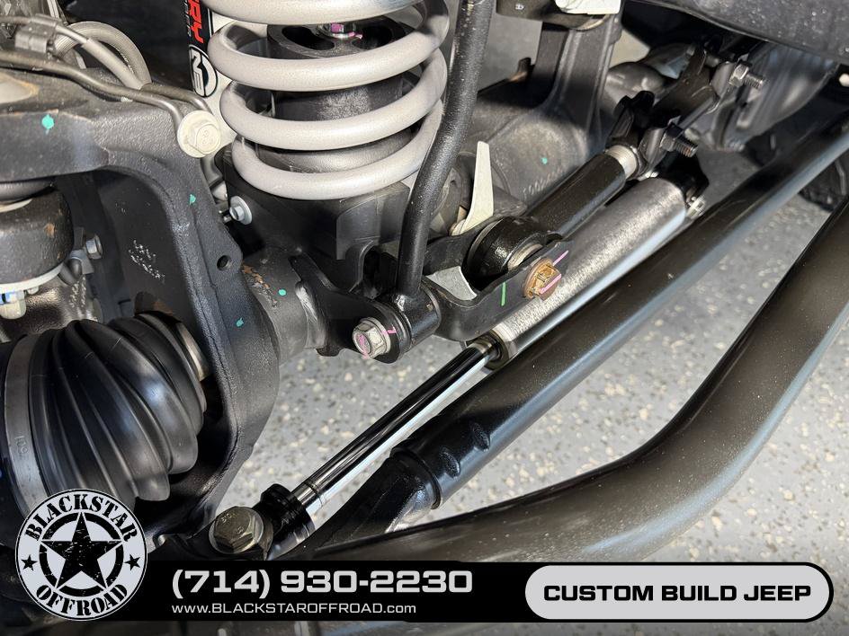 Used 2024 Jeep Wrangler Unlimited Rubicon 4xe AWD/4WD image 31