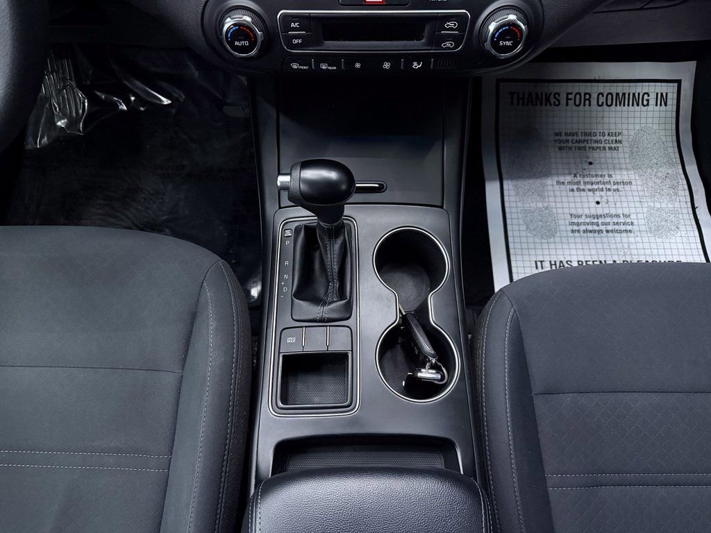 Used 2019 Kia Sorento LX image 25