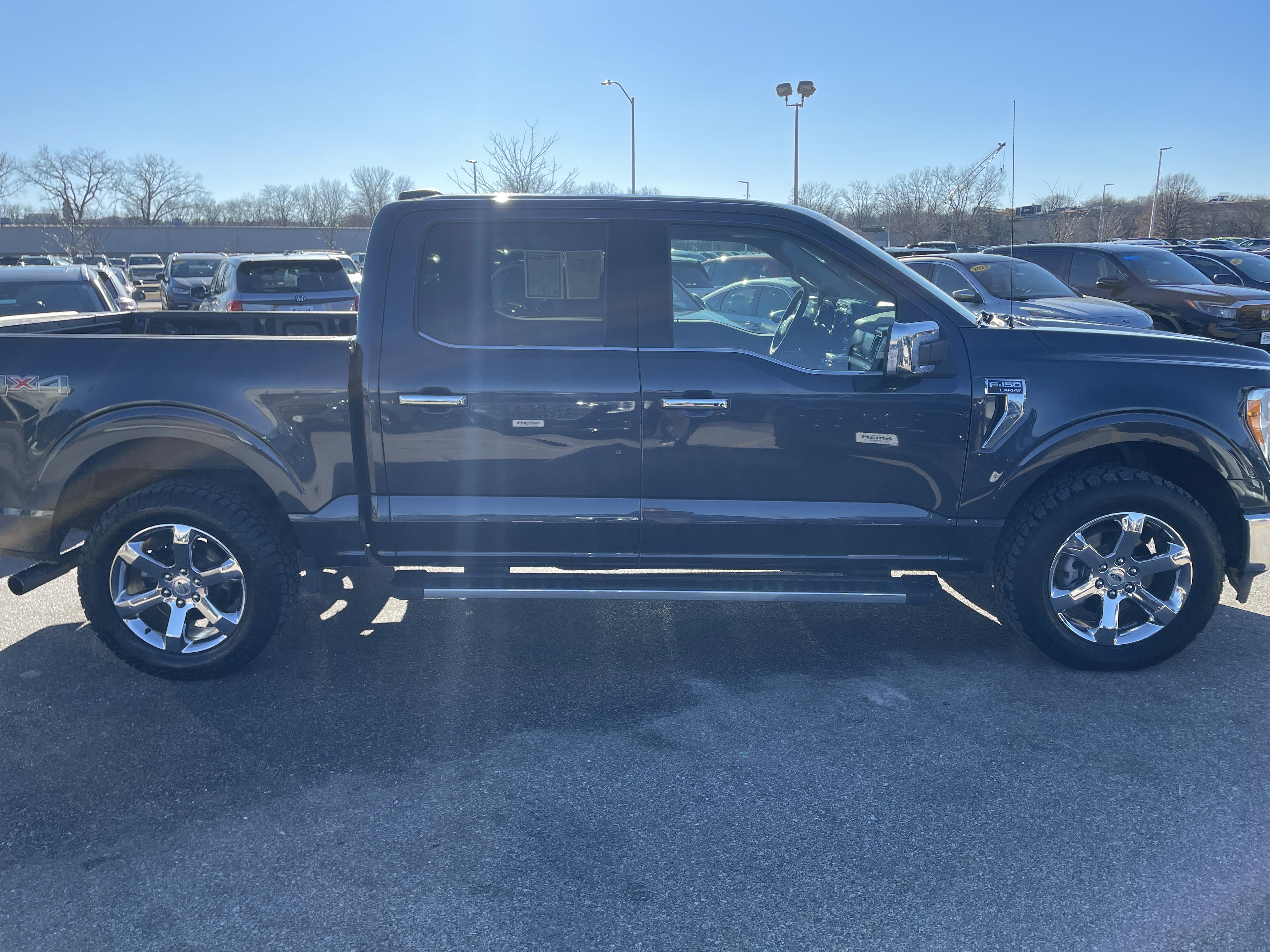 Used 2021 Ford F150 Lariat image 7