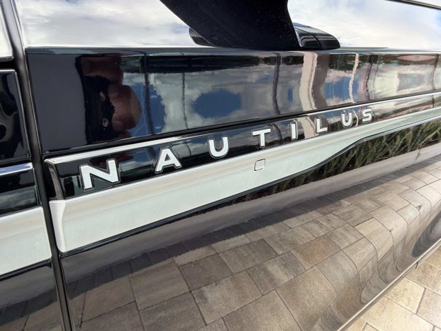 New 2026 Lincoln Nautilus Reserve AWD/4WD image 8