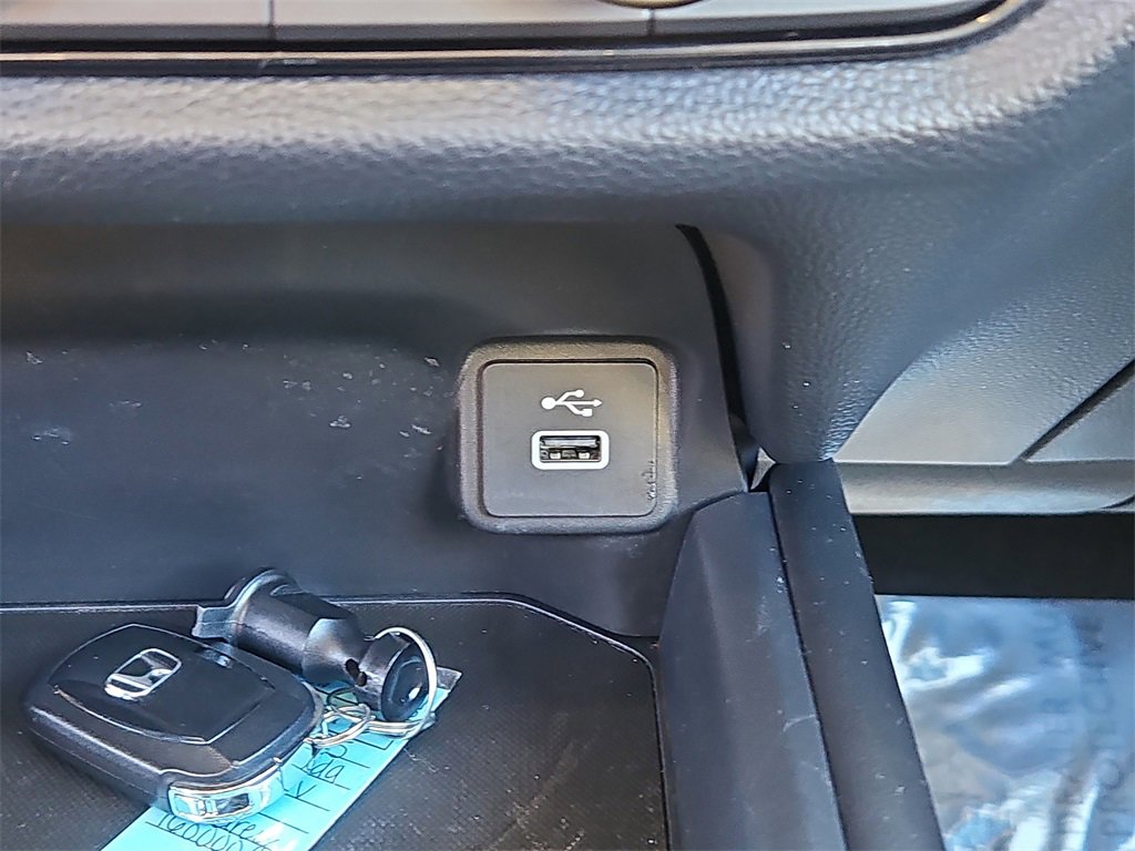 Certified 2025 Honda HR-V LX image 16