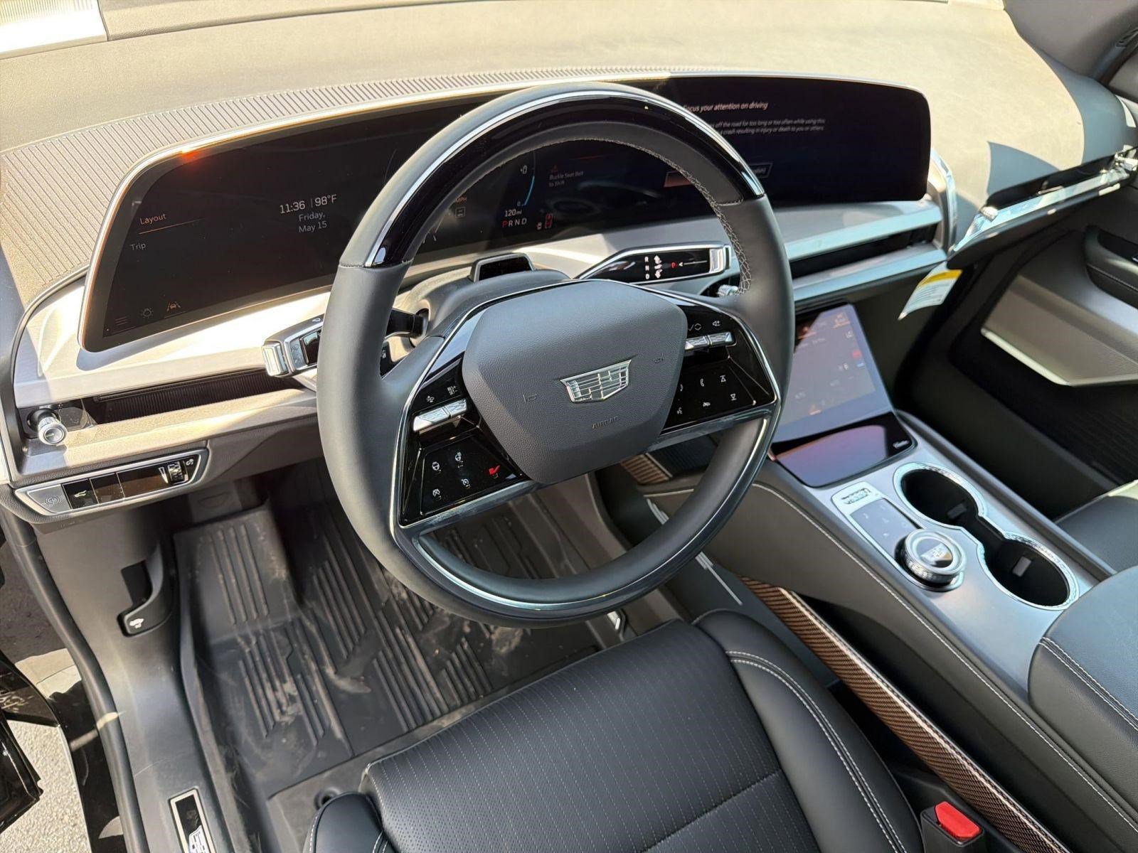New 2026 Cadillac Vistiq Luxury w/ LPO, Floor Liner Package AWD/4WD image 3