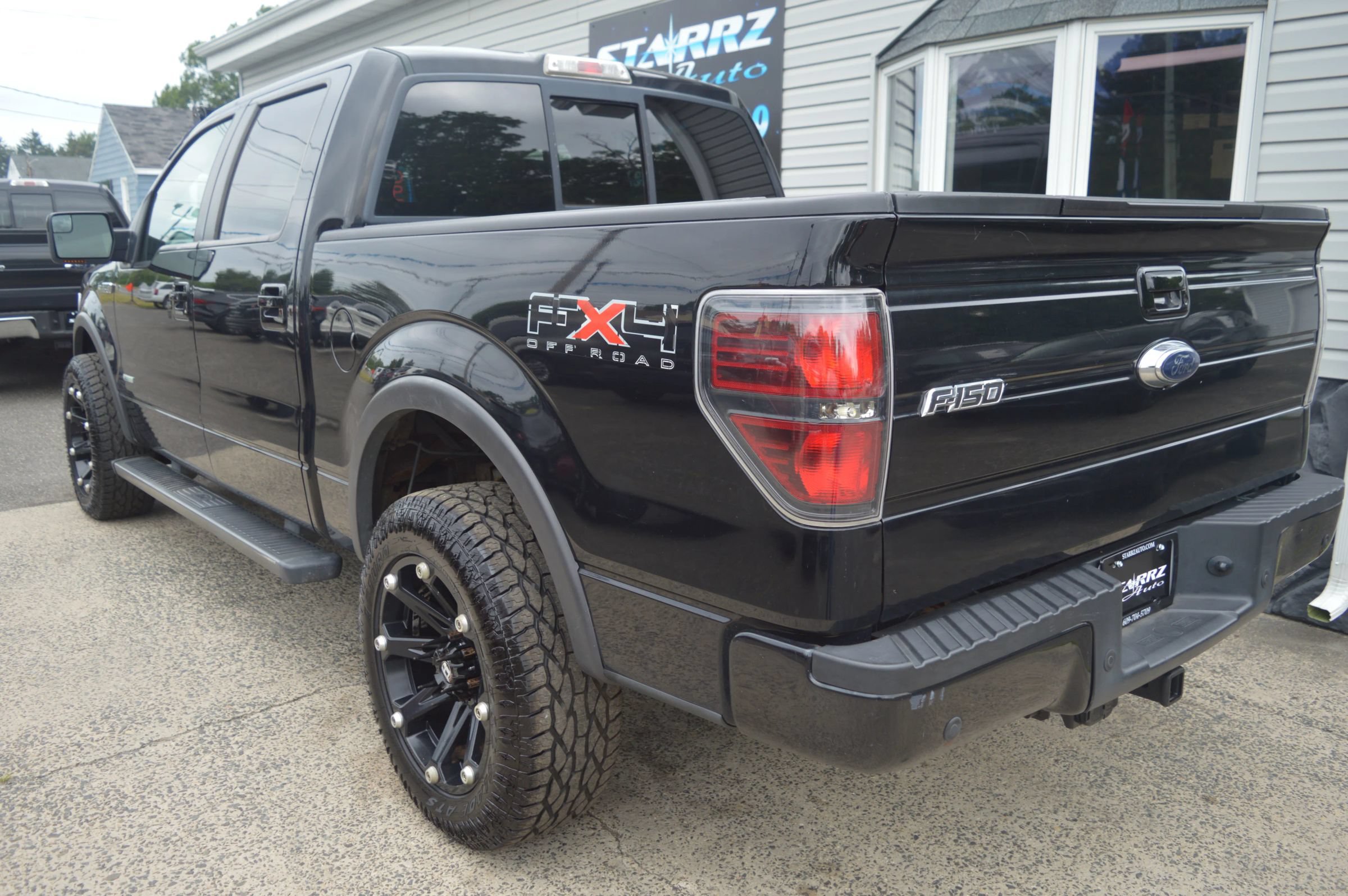 Used 2011 Ford F150 FX4 w/ FX Luxury Pkg AWD/4WD image 3