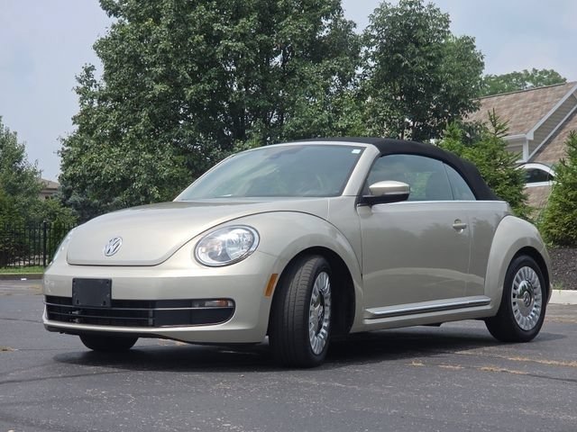 Used 2016 Volkswagen Beetle 1.8T S FWD image 17