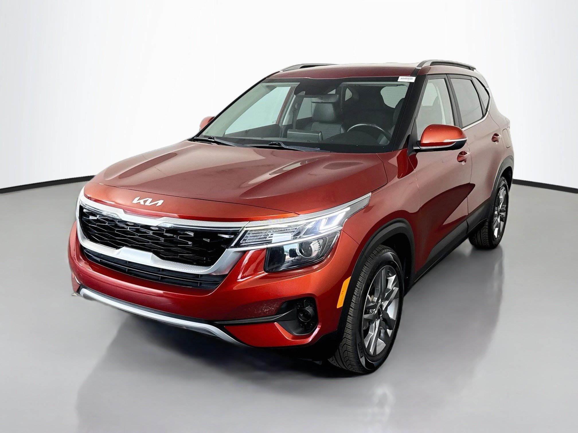 Used 2022 Kia Seltos S FWD image 4