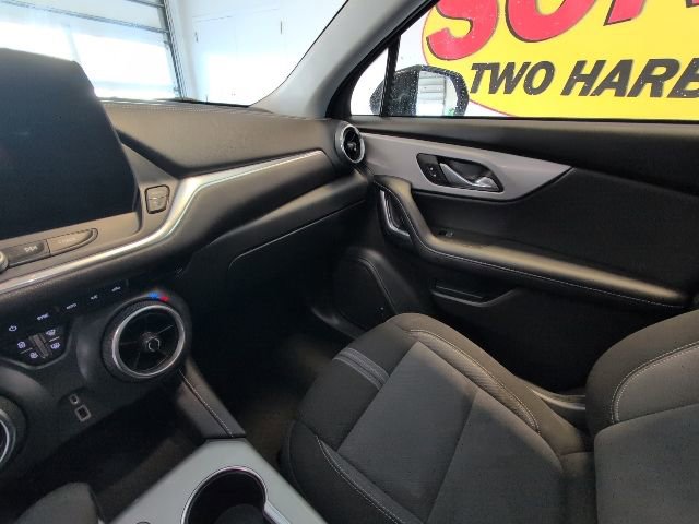 Certified 2023 Chevrolet Blazer LT image 24