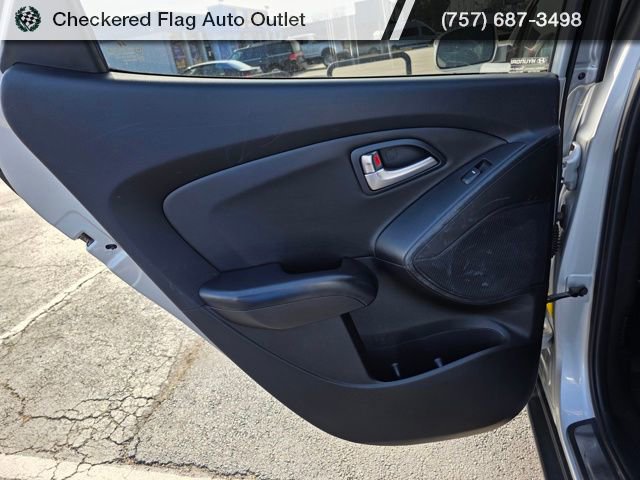 Used 2013 Hyundai Tucson Limited w/ Premium Pkg image 41