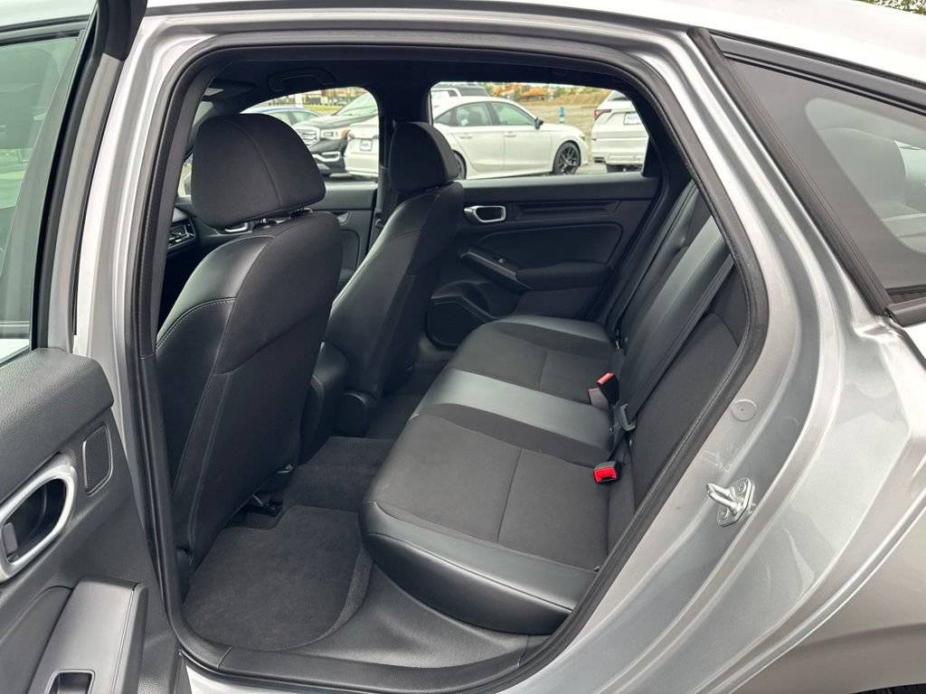 Used 2023 Honda Civic Sport image 32