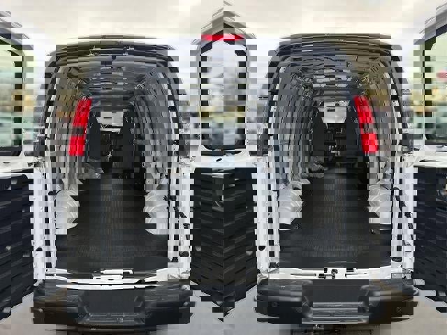 New 2025 GMC Savana 3500 Extended w/ Driver Convenience Package image 13