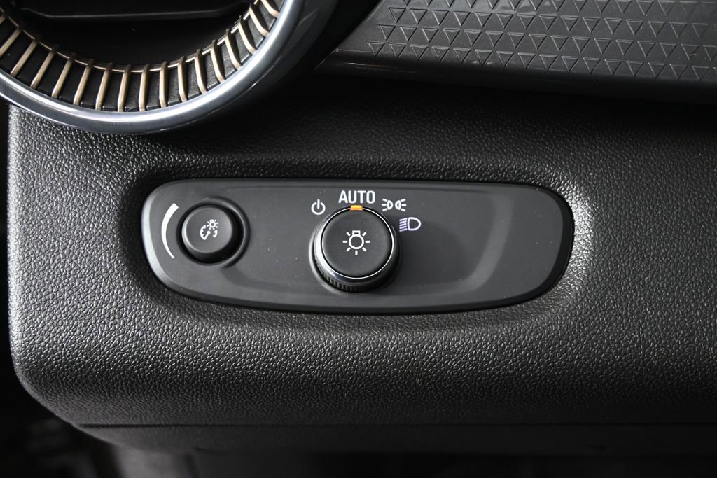 Used 2024 Chevrolet Trax ACTIV w/ Driver Confidence Package FWD image 23