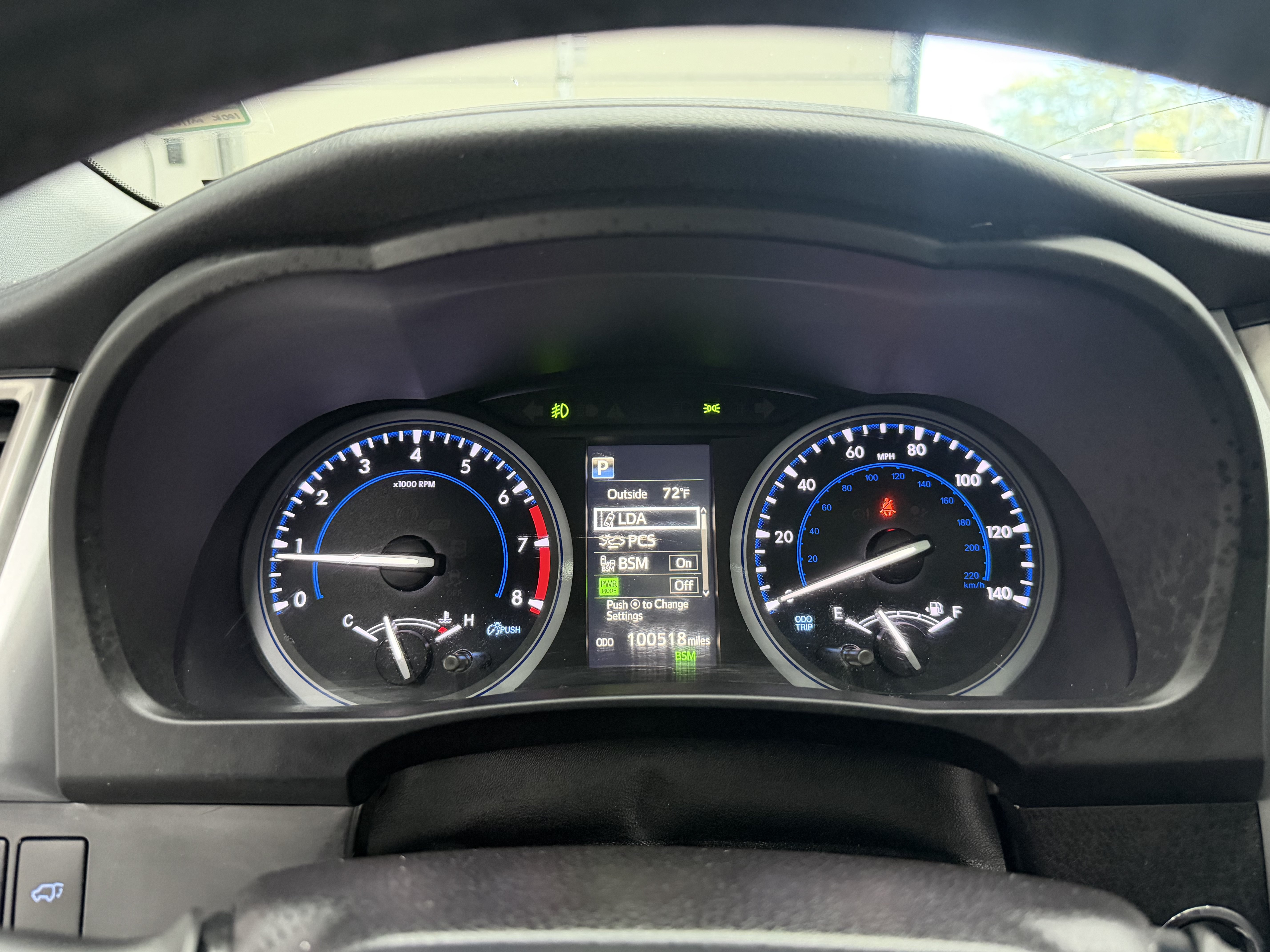 Used 2017 Toyota Highlander XLE AWD/4WD image 32