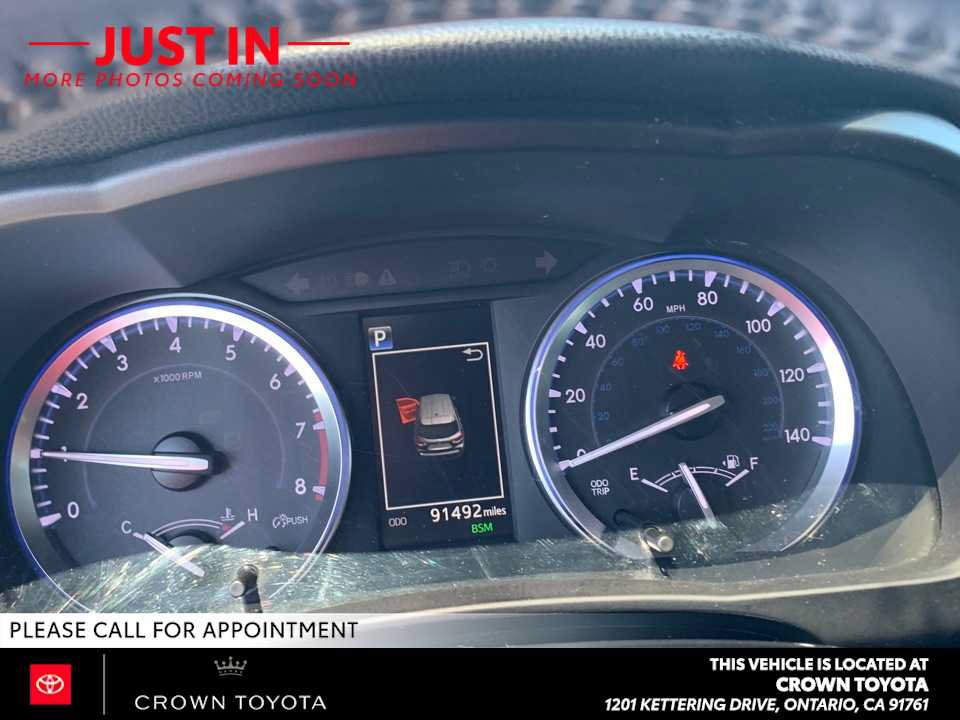 Used 2017 Toyota Highlander XLE FWD image 4