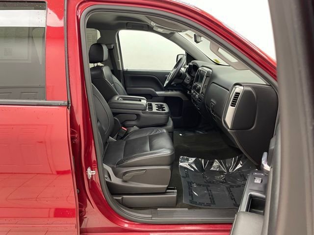 Used 2018 Chevrolet Silverado 1500 LT w/ All Star Edition image 15