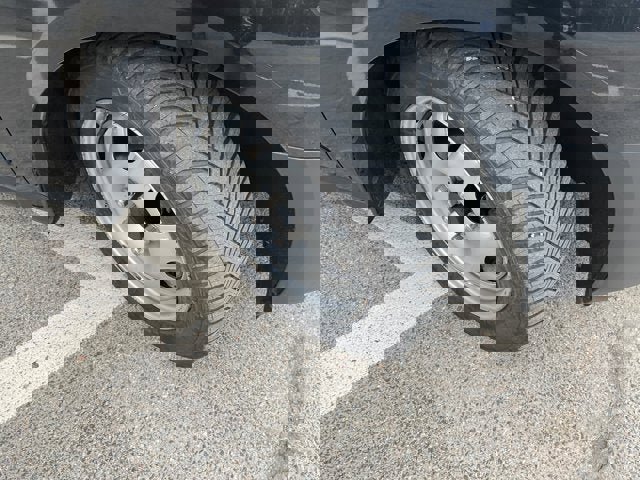 Used 2022 Ford Transit Connect XL image 33