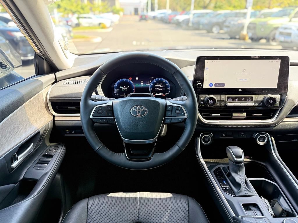 Certified 2026 Toyota Grand Highlander AWD image 24
