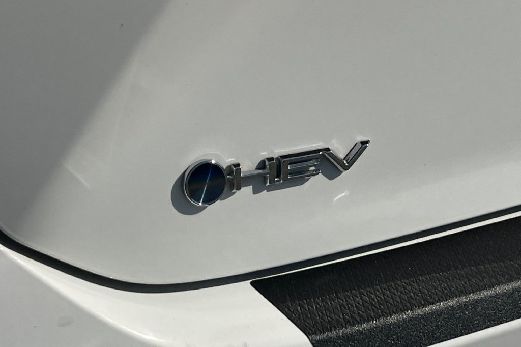 Certified 2025 Toyota Camry SE FWD image 29