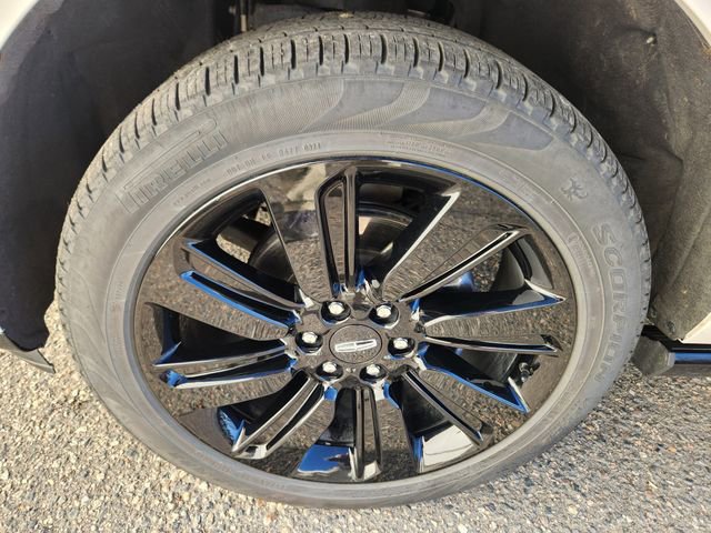 Certified 2024 Lincoln Navigator Reserve image 20