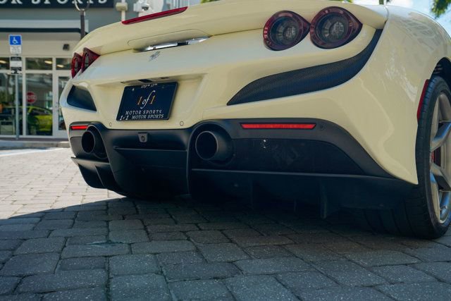 Used 2021 Ferrari F8 Tributo image 47