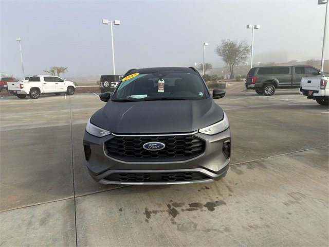 Used 2023 Ford Escape ST-Line w/ Tech Pack #1 image 2