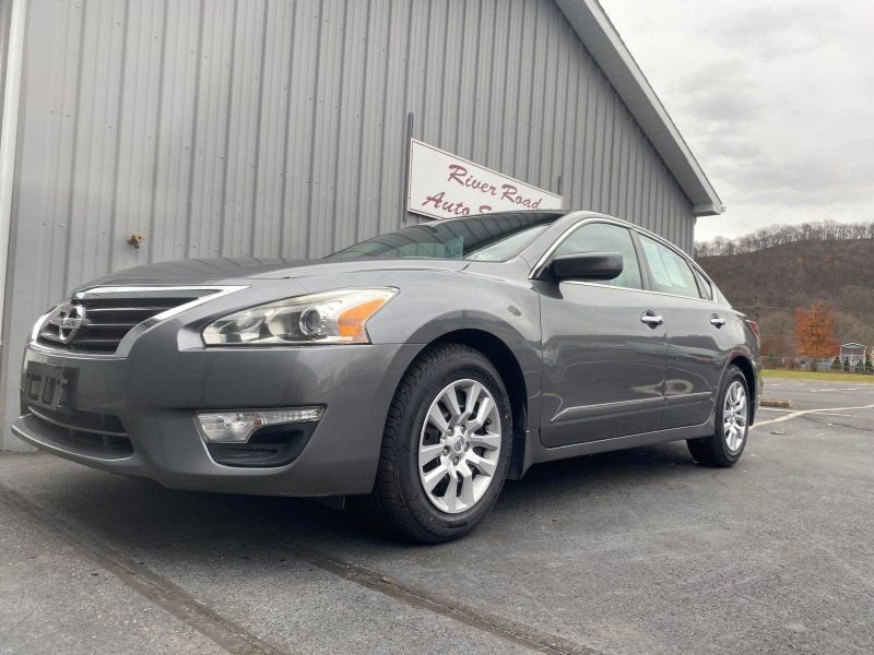 Used 2015 Nissan Altima 2.5 S w/ Power Driver Seat Package image 16