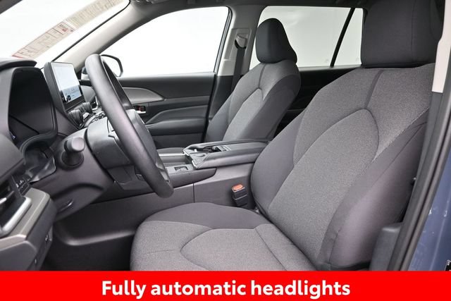 Certified 2026 Toyota Grand Highlander AWD image 15