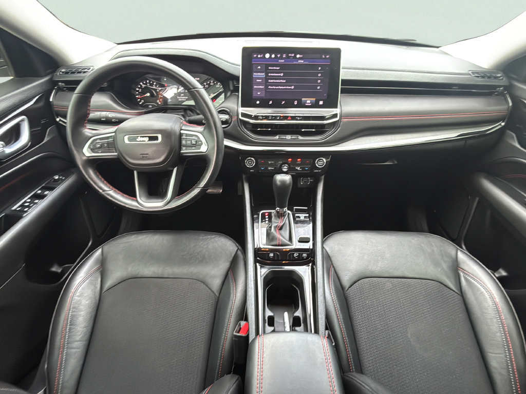 Used 2022 Jeep Compass Trailhawk w/ Trailhawk Convenience Group AWD/4WD image 16