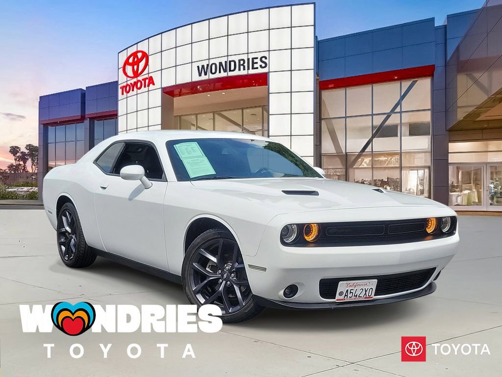 Used 2023 Dodge Challenger SXT w/ Blacktop Package image 1