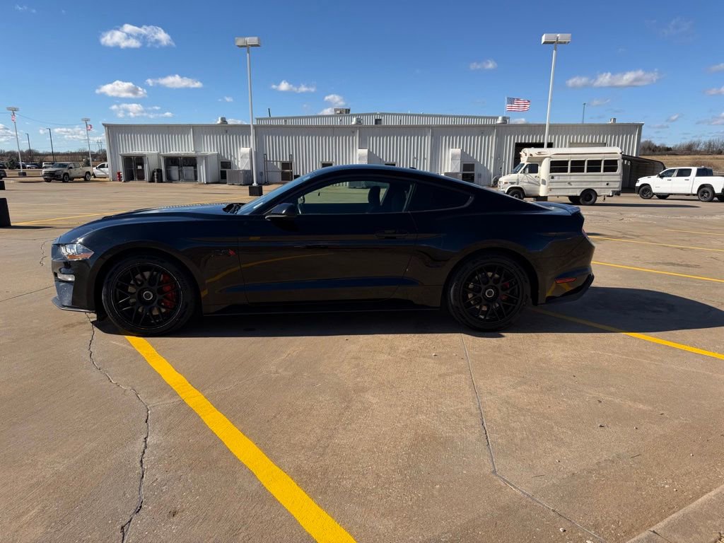 Used 2019 Ford Mustang GT image 4