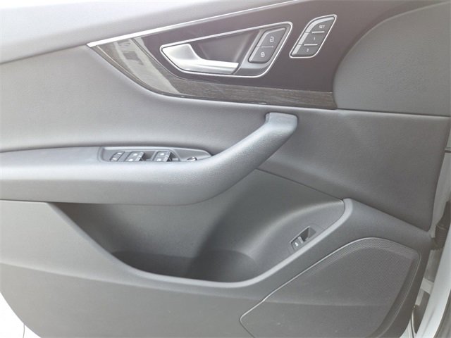Used 2019 Audi Q7 3.0T Premium w/ Convenience Package image 34
