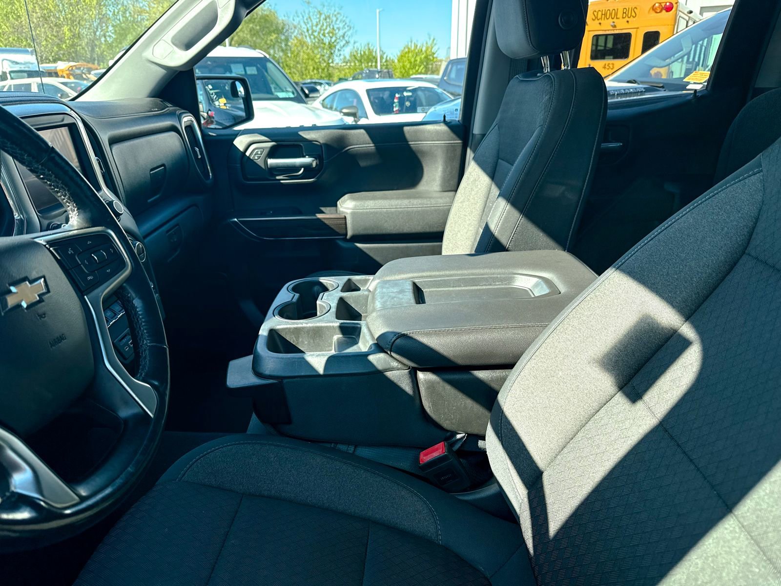 Used 2019 Chevrolet Silverado 1500 LT w/ All-Star Edition AWD/4WD image 11