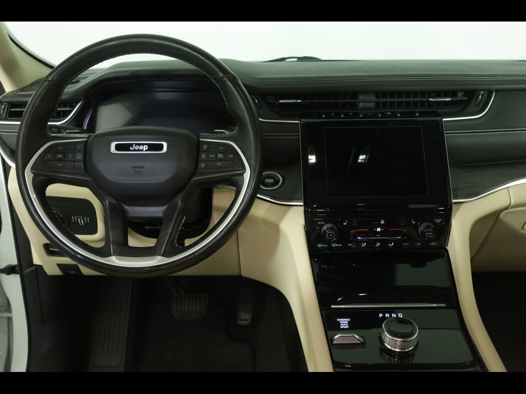Used 2021 Jeep Grand Cherokee L Limited AWD/4WD image 15