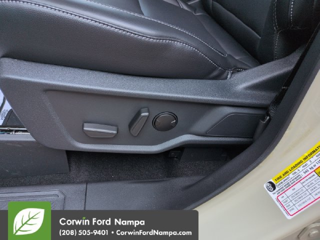 New 2026 Ford Bronco Outer Banks AWD/4WD image 12