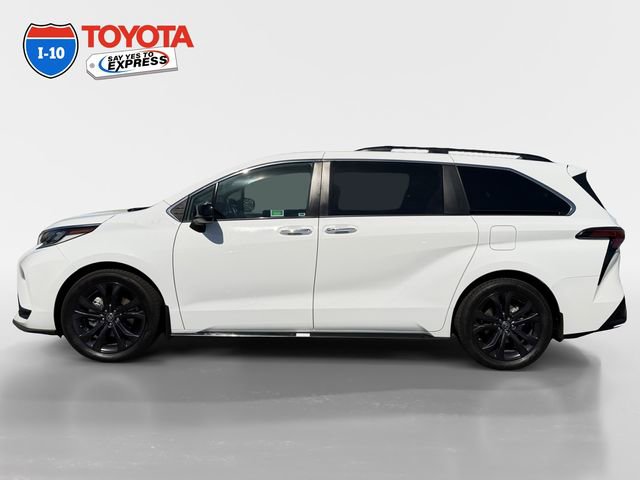 Certified 2023 Toyota Sienna XSE w/ XSE Plus Package FWD image 2
