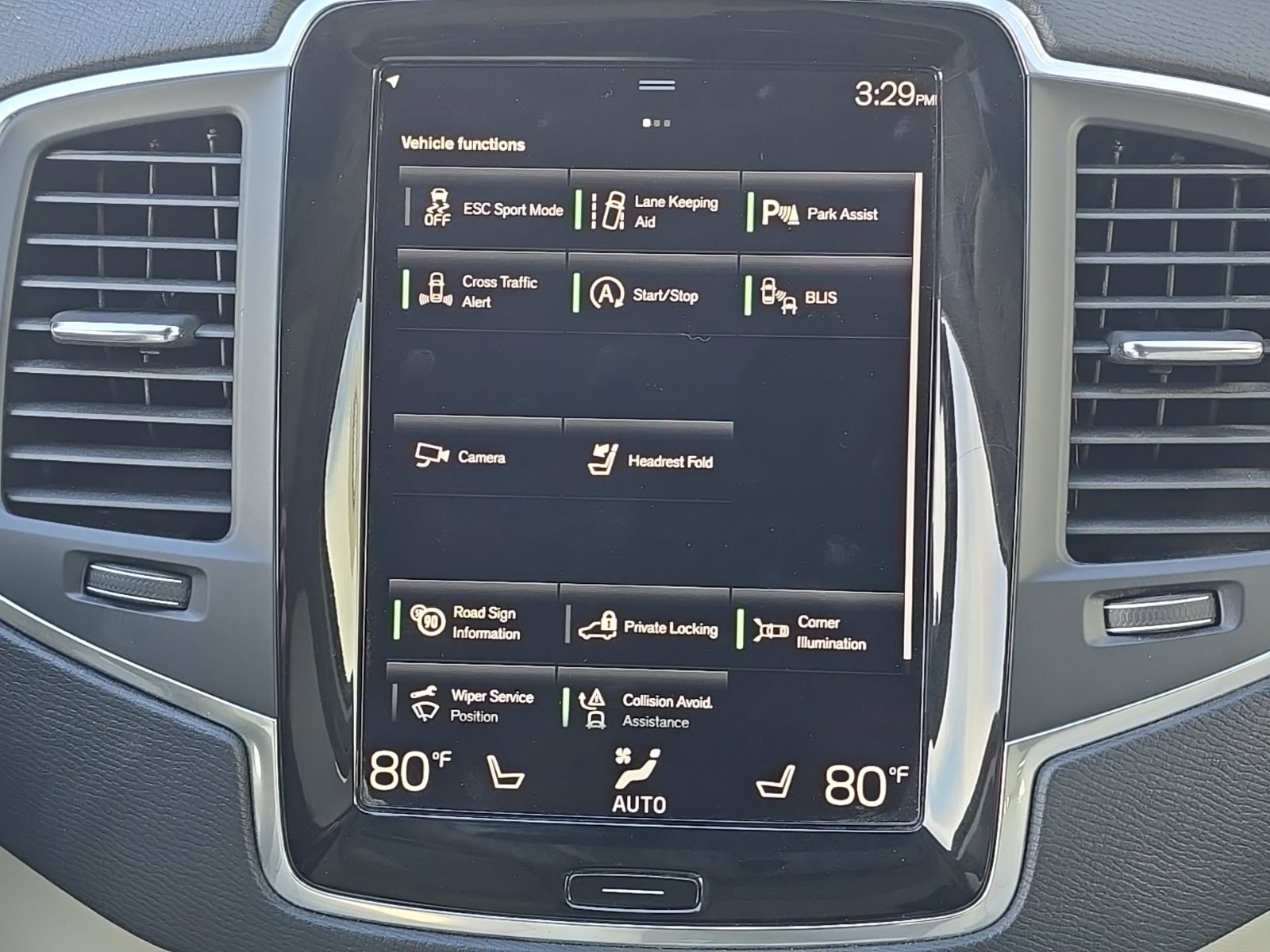 Used 2017 Volvo XC90 T6 Momentum w/ Vision Package image 18