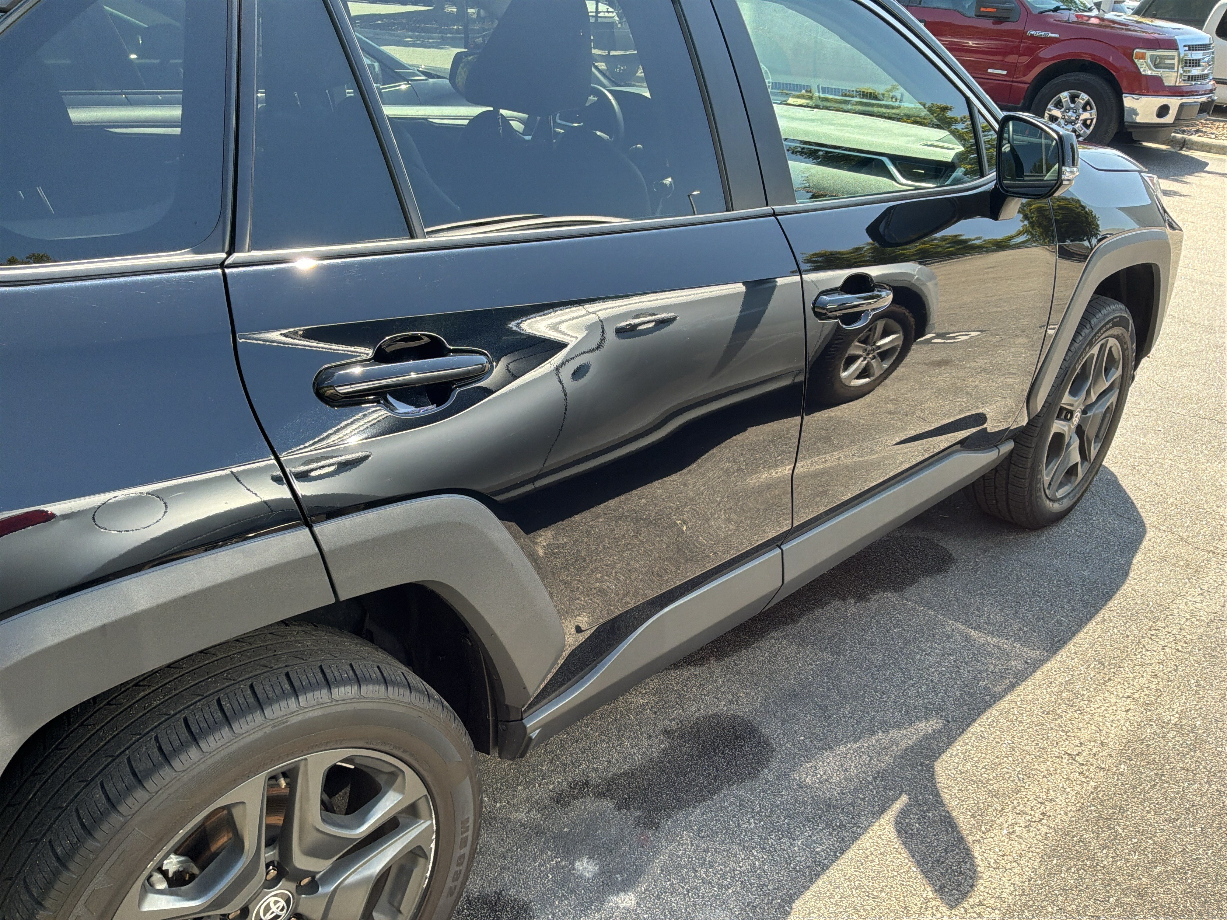 Used 2024 Toyota RAV4 Adventure AWD/4WD image 9