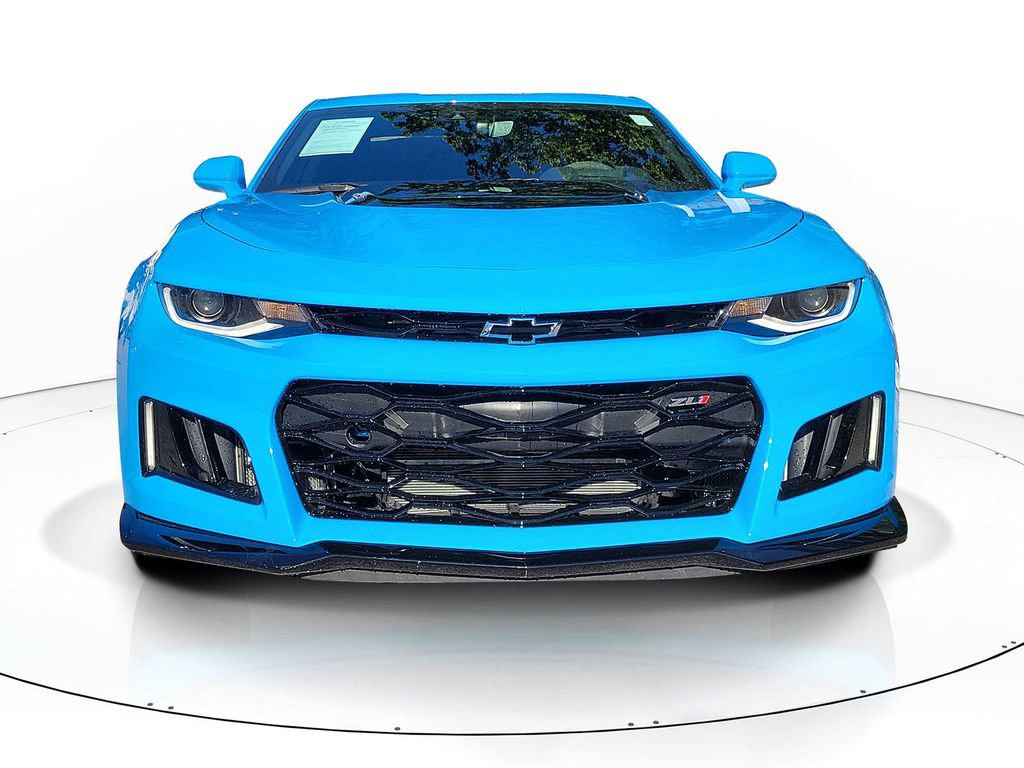 Used 2022 Chevrolet Camaro ZL1 image 2