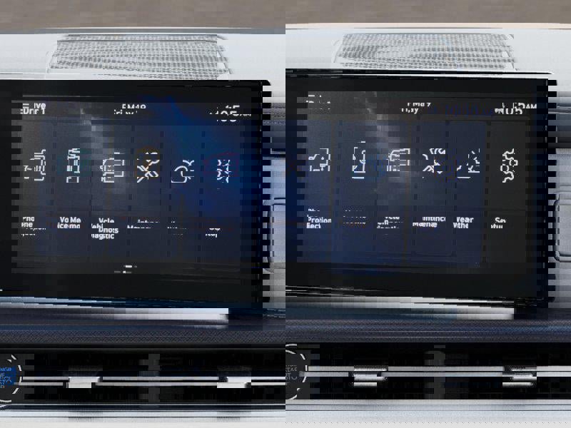 New 2026 Hyundai Santa Fe SE image 13