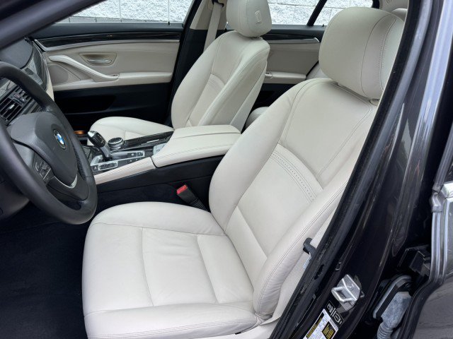 Used 2014 BMW 535d xDrive AWD/4WD image 7