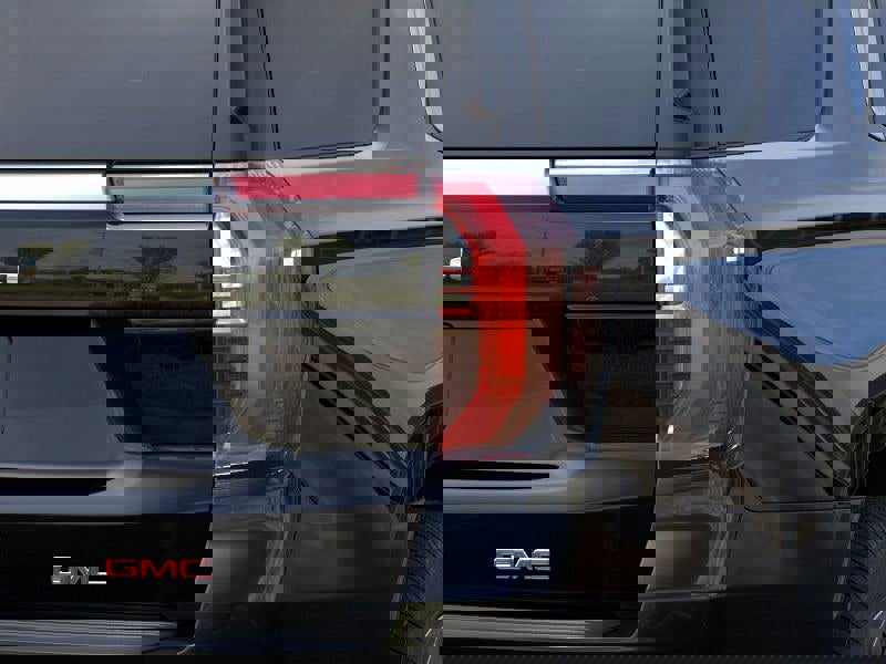 New 2026 GMC Yukon Denali w/ Sun & Power Step Package image 38