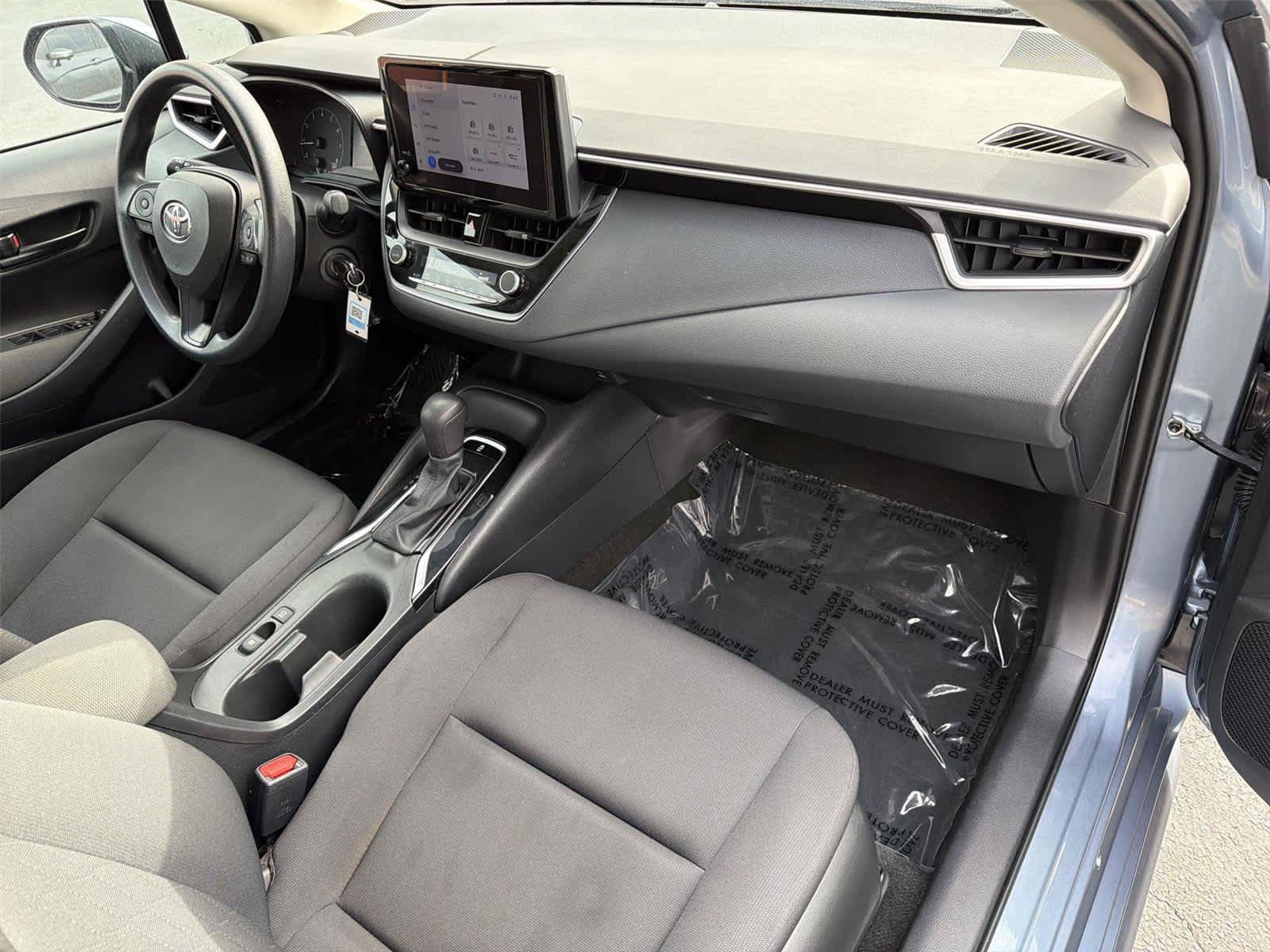 Used 2023 Toyota Corolla LE FWD image 13