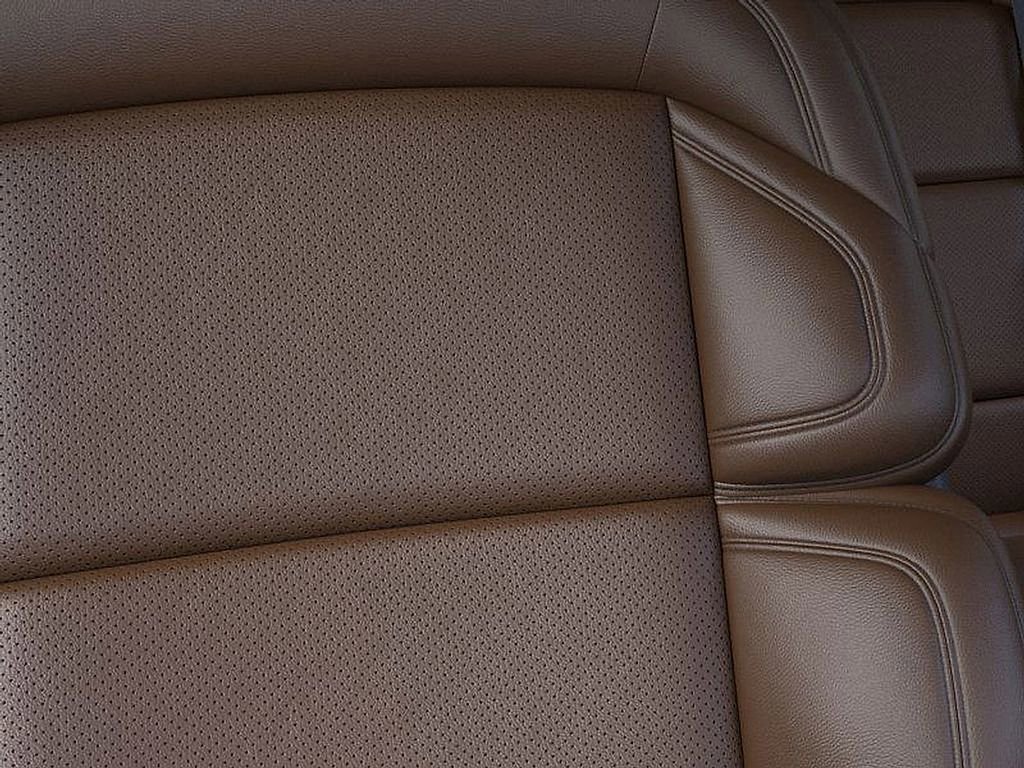 New 2025 Lincoln Navigator Reserve image 16