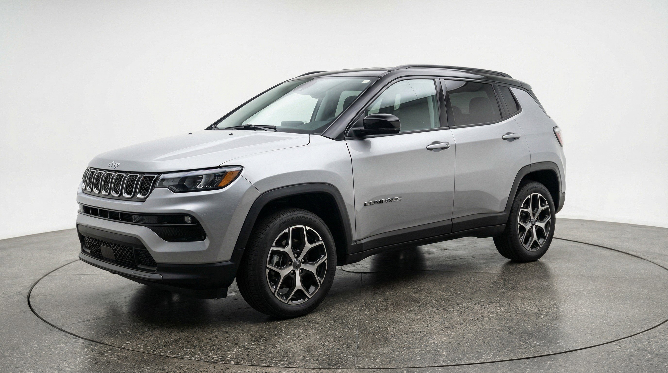 Used 2025 Jeep Compass Limited image 3