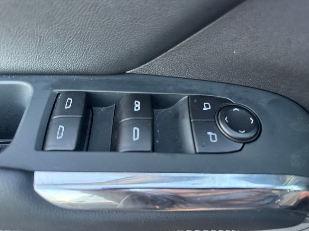 Used 2026 Chevrolet Traverse LT AWD/4WD image 18
