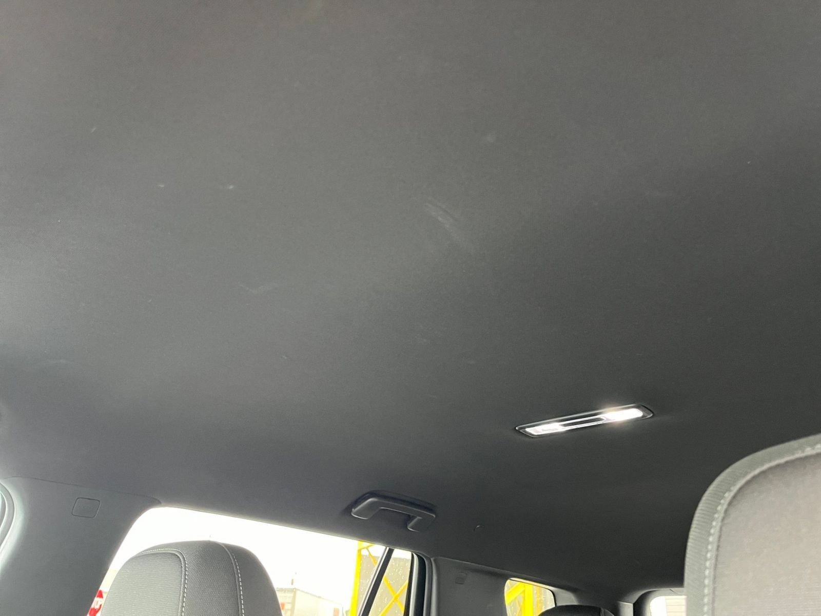 Used 2025 Chevrolet Equinox LT FWD image 32