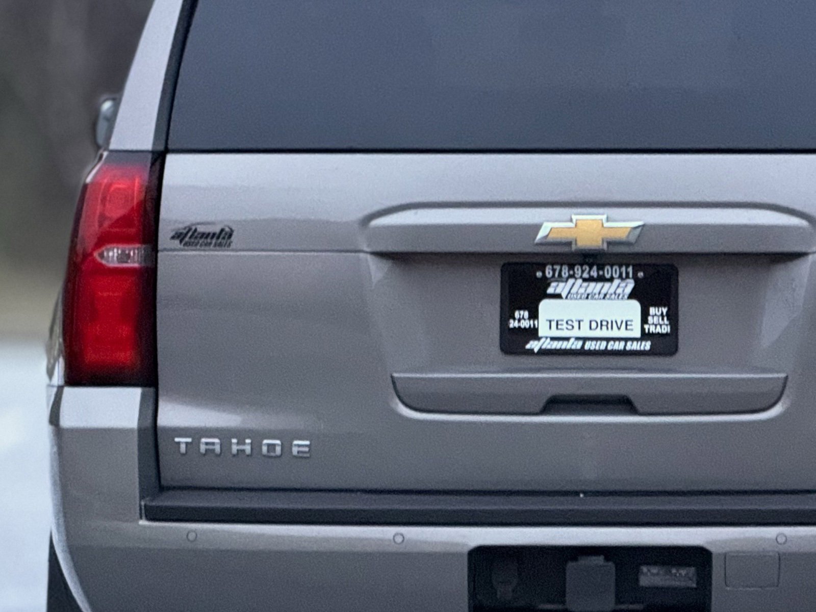 Used 2018 Chevrolet Tahoe LS w/ All-Season Package image 15