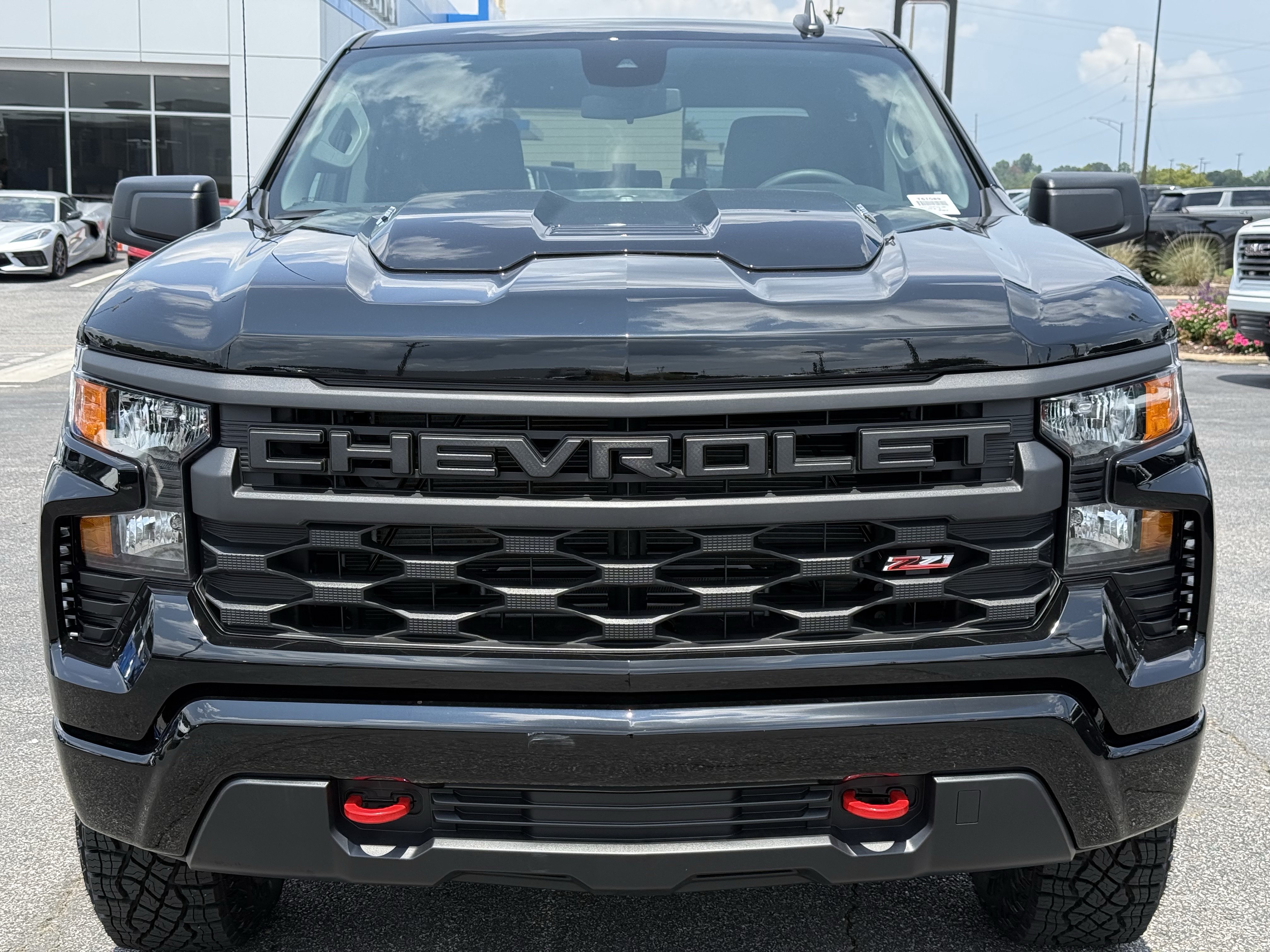 New 2026 Chevrolet Silverado 1500 Custom Trail Boss AWD/4WD image 3