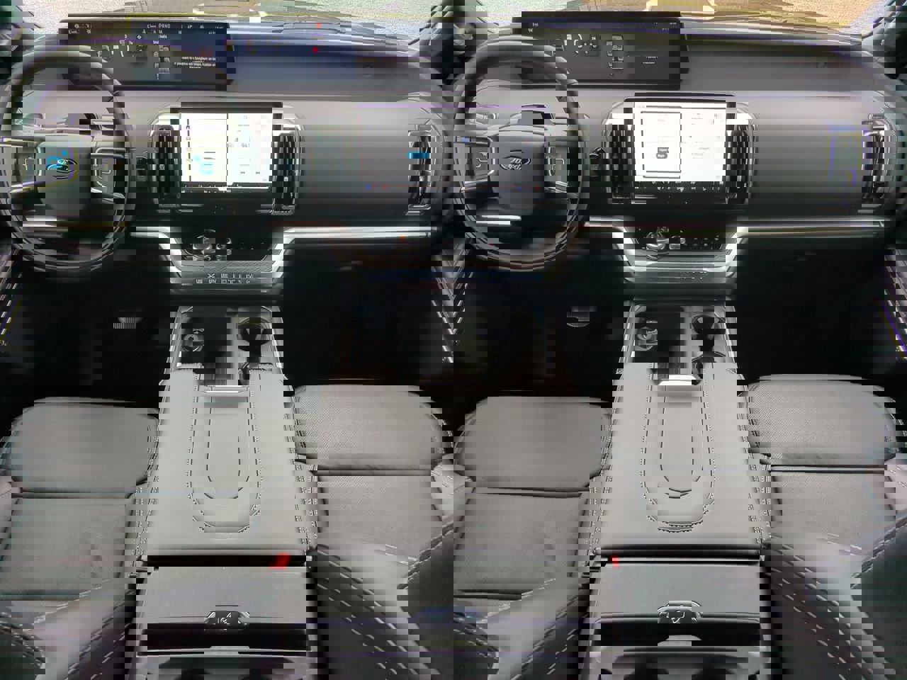 Certified 2025 Ford Expedition Max Platinum w/ Stealth Appearance Package image 13