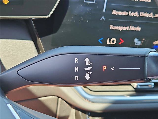 Used 2025 Chevrolet Equinox EV LT w/ Convenience Package FWD image 12
